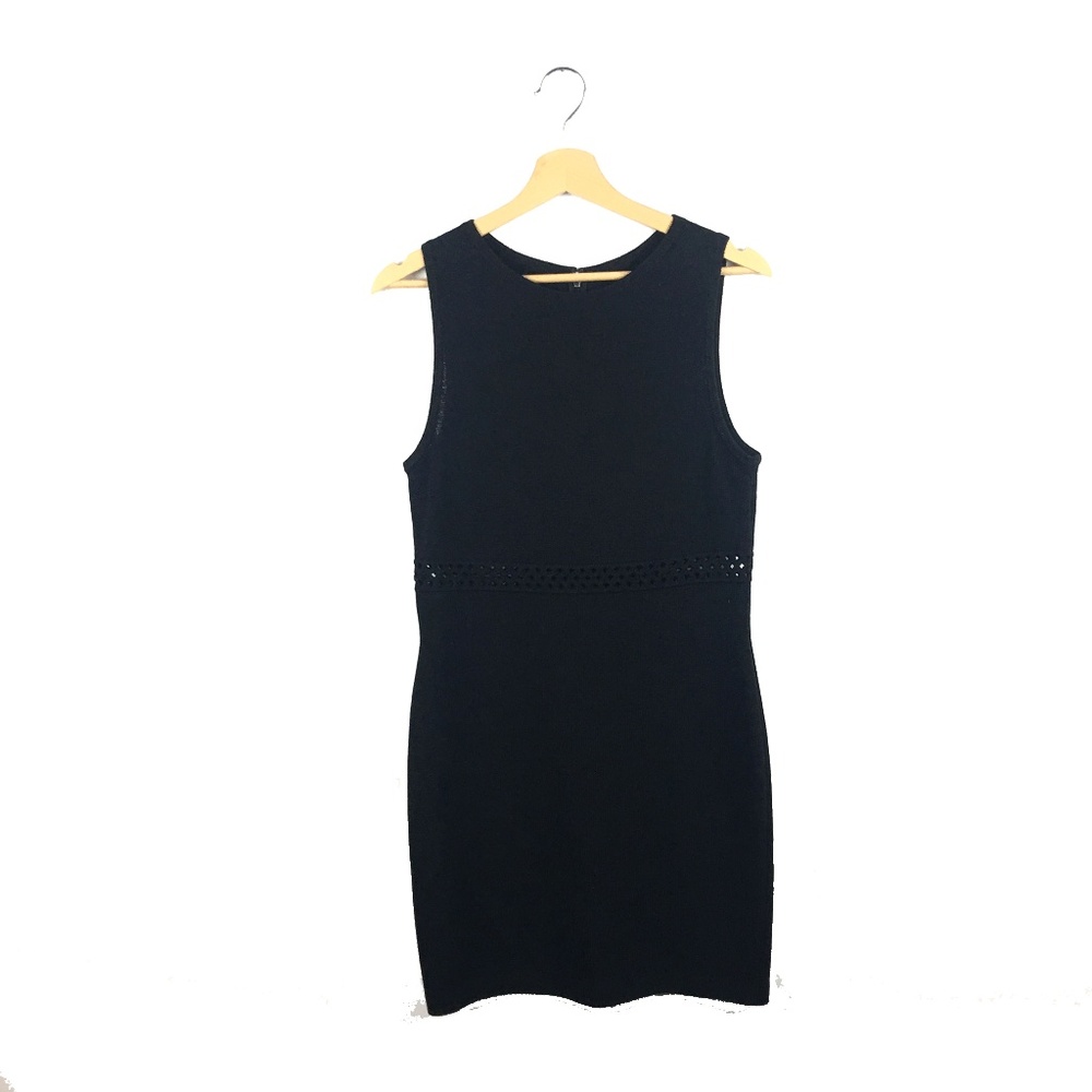 St. John Black Sleeveless Dress  Size 2